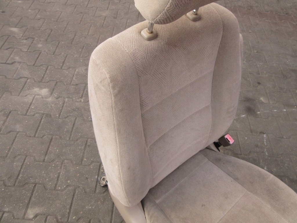 фото №13, Toyota sequoia 2001 сидіння лівий правий перед