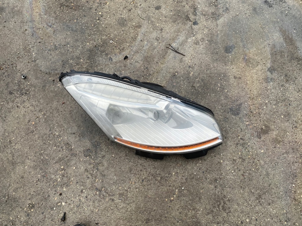 фото №1, Лампа права перед - citroen c4 picasso i 06-10 eu