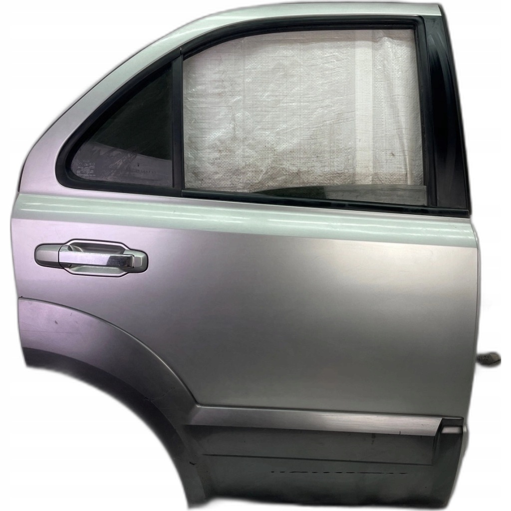 фото №1, Kia sorento i 03-09 yl дверь правое задние ładne!