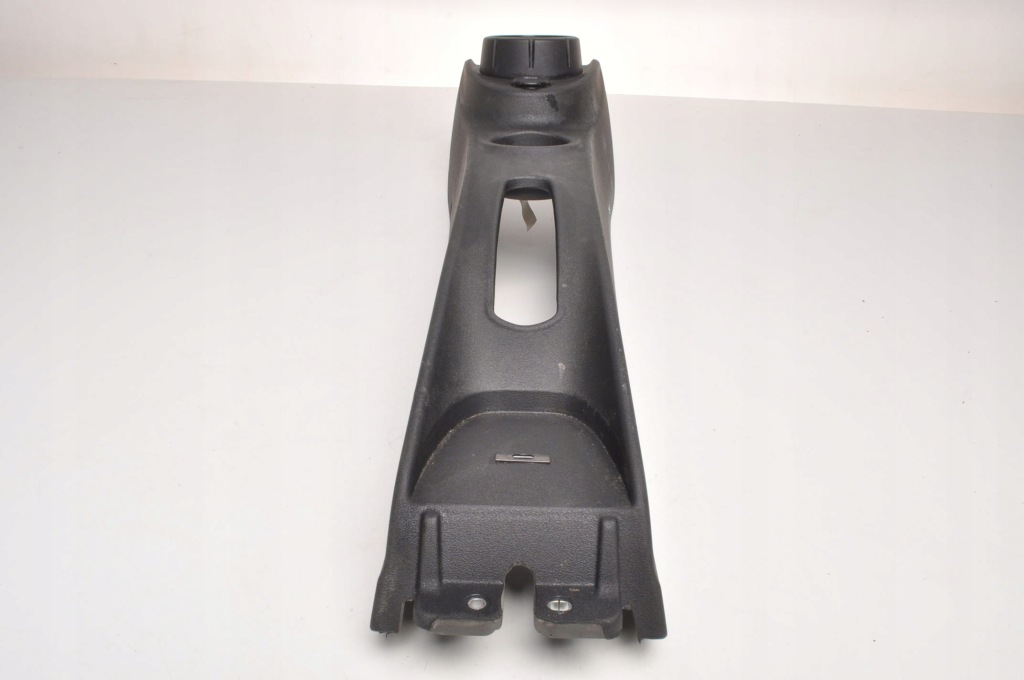 Alfa romeo 4c туннель средний 156101406 с Разборки