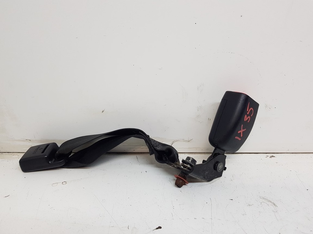 фото №1, Hyundai ix35 клипса поперечина задняя 2009-