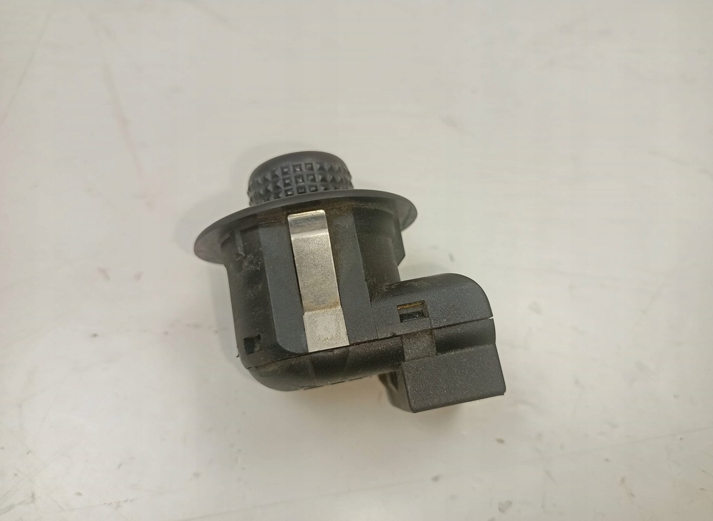 фото №5, Переключатель регулировки зеркал ford focus