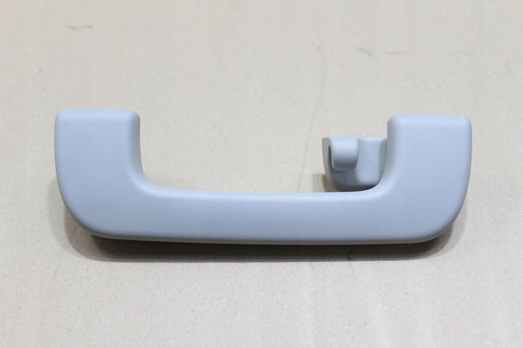 фото №1, Audi a5 8t lift ручка потолочный 8r0857608d