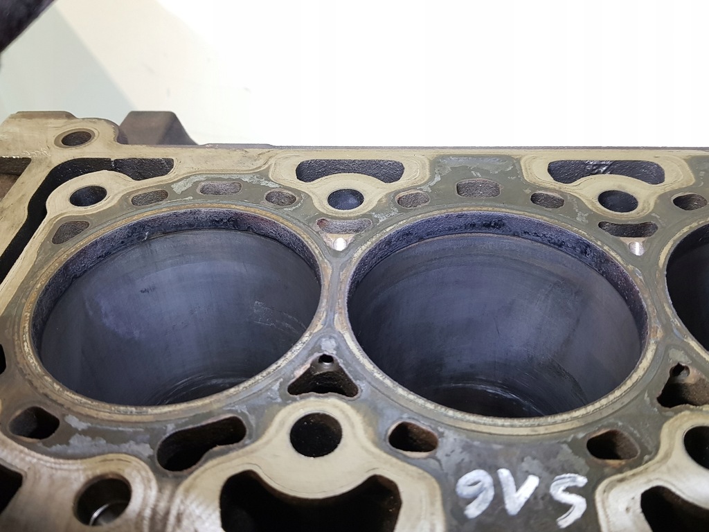 фото №9, Блок двигуна gk2q6015ad 2.0 tdci ylf6 ecoblue ford transit custom mk8