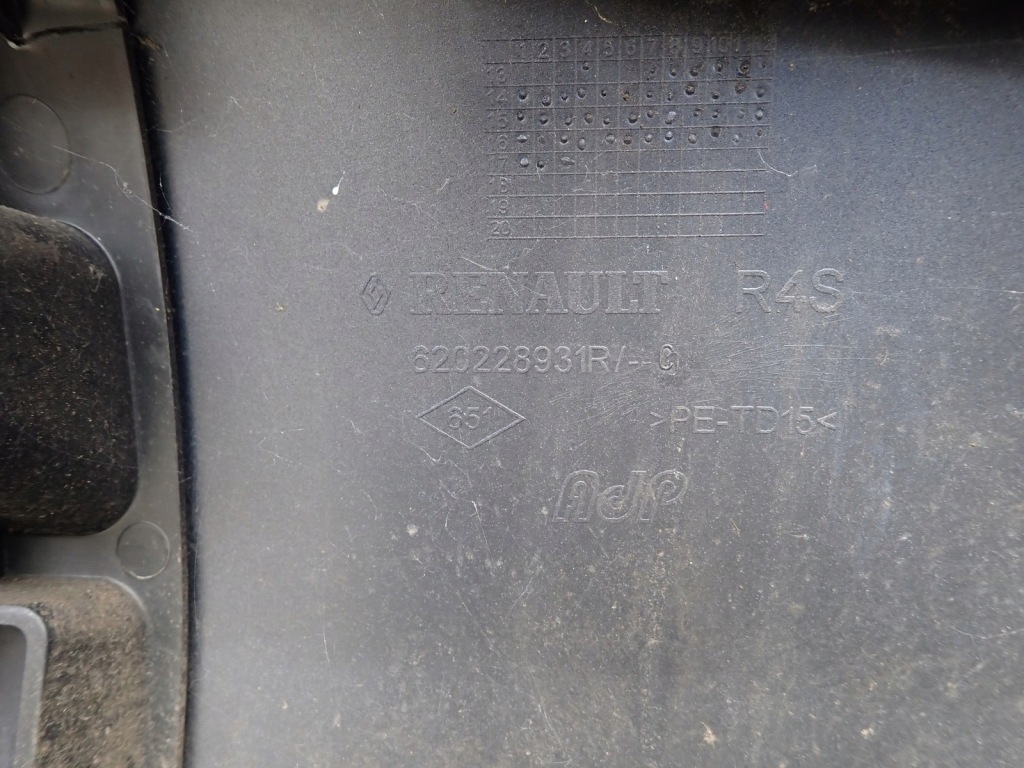 фото №11, Бампер перед передний renault twingo iii bcm 2014-2018r 620228893r