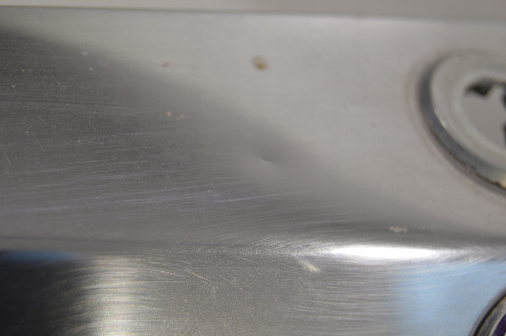 Решітка радіатора решітка радіатора радіатора mercedes w126 рестайлінг  1268880023 Ціна