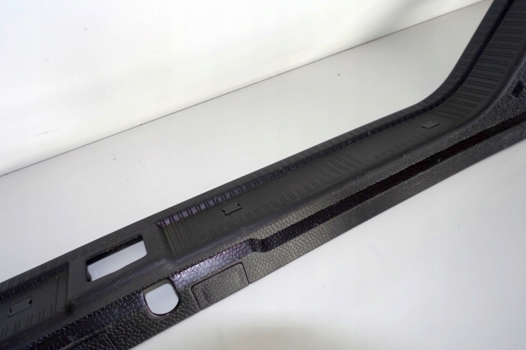 Mercedes w140 cl захист накладка поперечина багажника 1406941325 в Україні