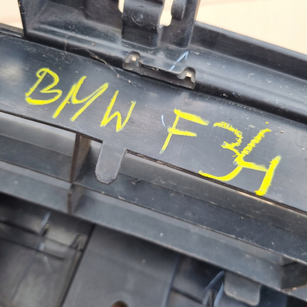 Решётка впуск бампера перед bmw 3 gt f34 7293808 Доставка