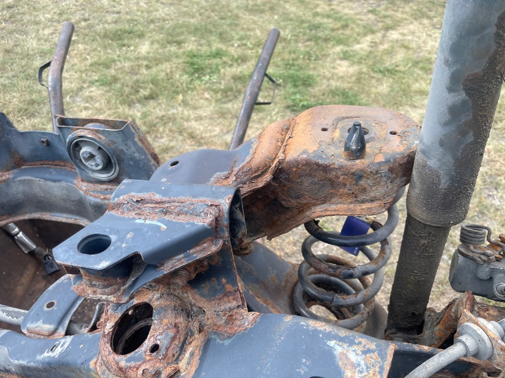 фото №9, Volvo s40 ii v50 2.5 t awd підвіска задня підрамник підрамник