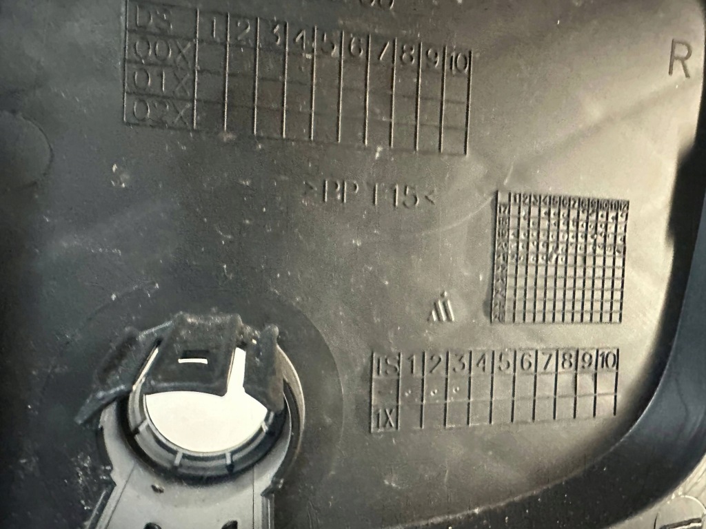 Бампер перед решётка радиатора mercedes g klasa amg рестайлинг  18r a463 w463 a4638852701 Оригинал