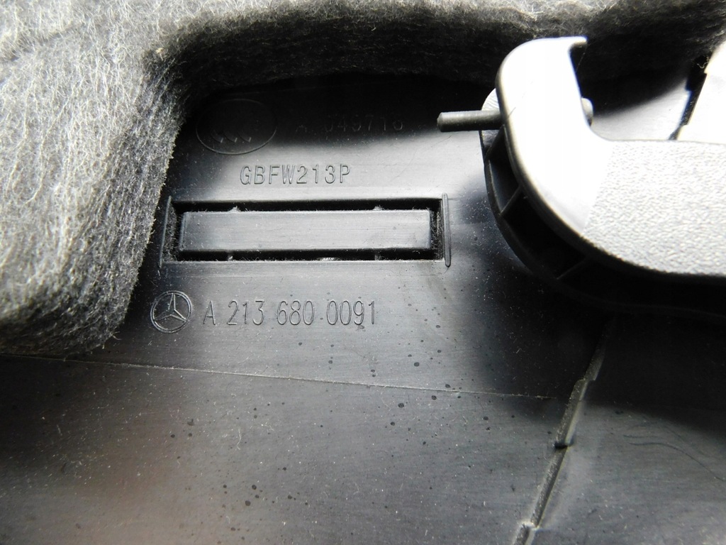 фото №13, Бардачок панели пассажира a2136800091 - mercedes w213 eu