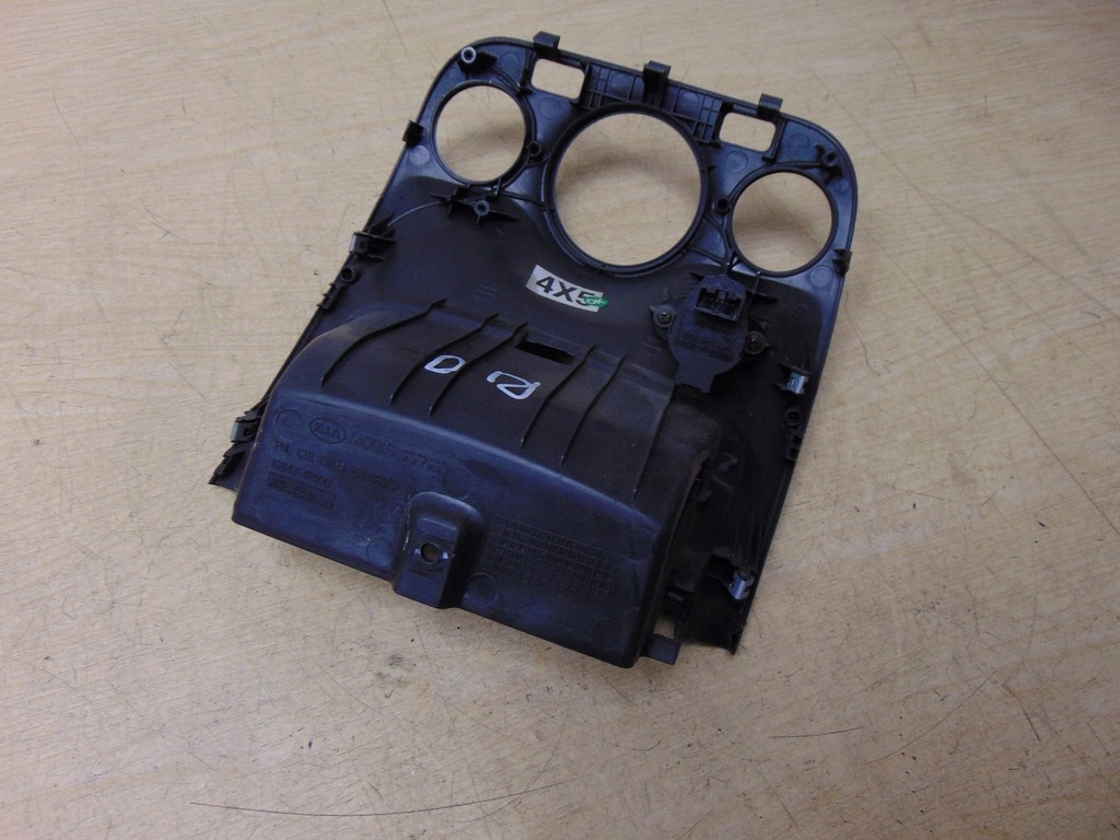 фото №7, Корпус консоли рамка панель kia rio ii climatronic