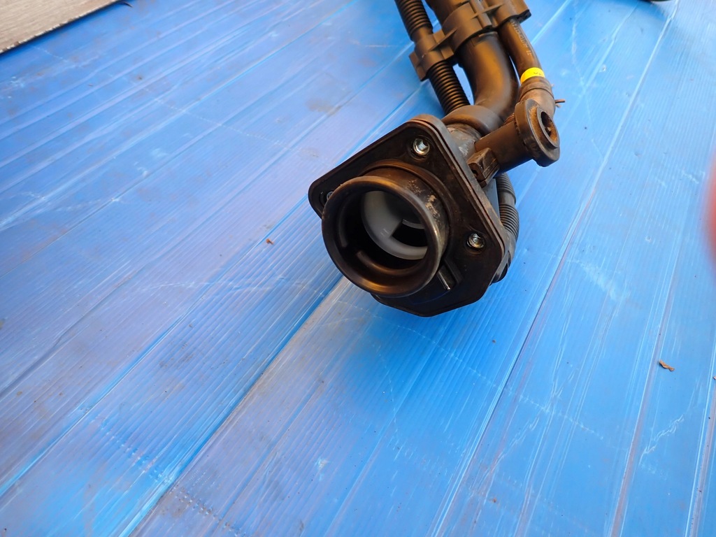 фото №8, Hyundai i40 1.7 crdi 11- труба заливної пального пластикова