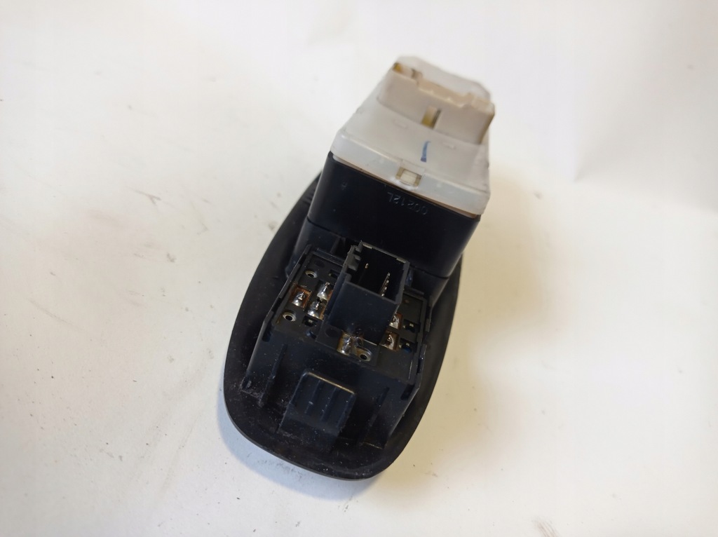 фото №9, Переключатель окон зеркал левый перед hyundai accent ii