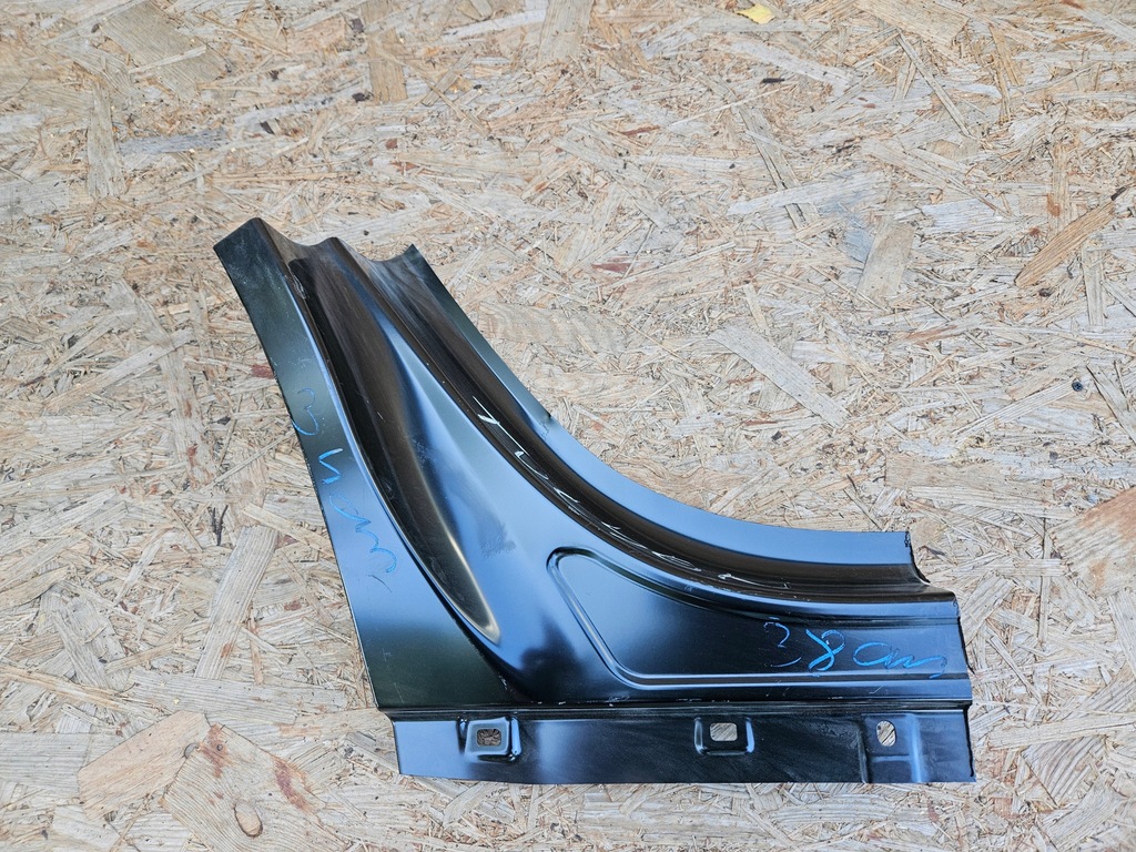 фото №1, Hyundai tucson iv порог правый колено переход