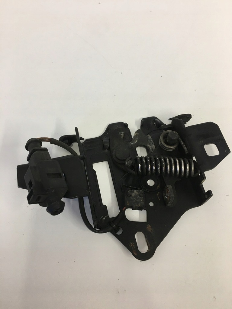 фото №13, Замок капот skoda superb 3u0823509a