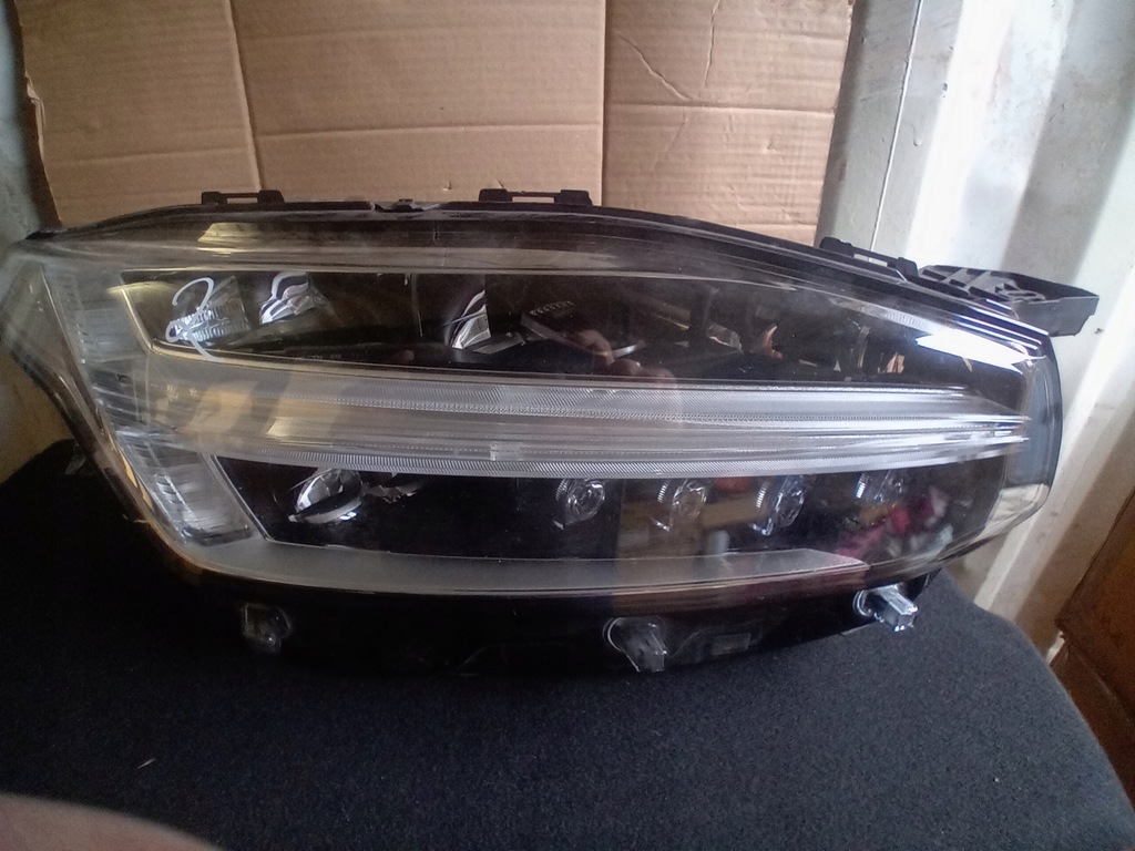 фото №1, Volvo xc90 лампа midled 31655168