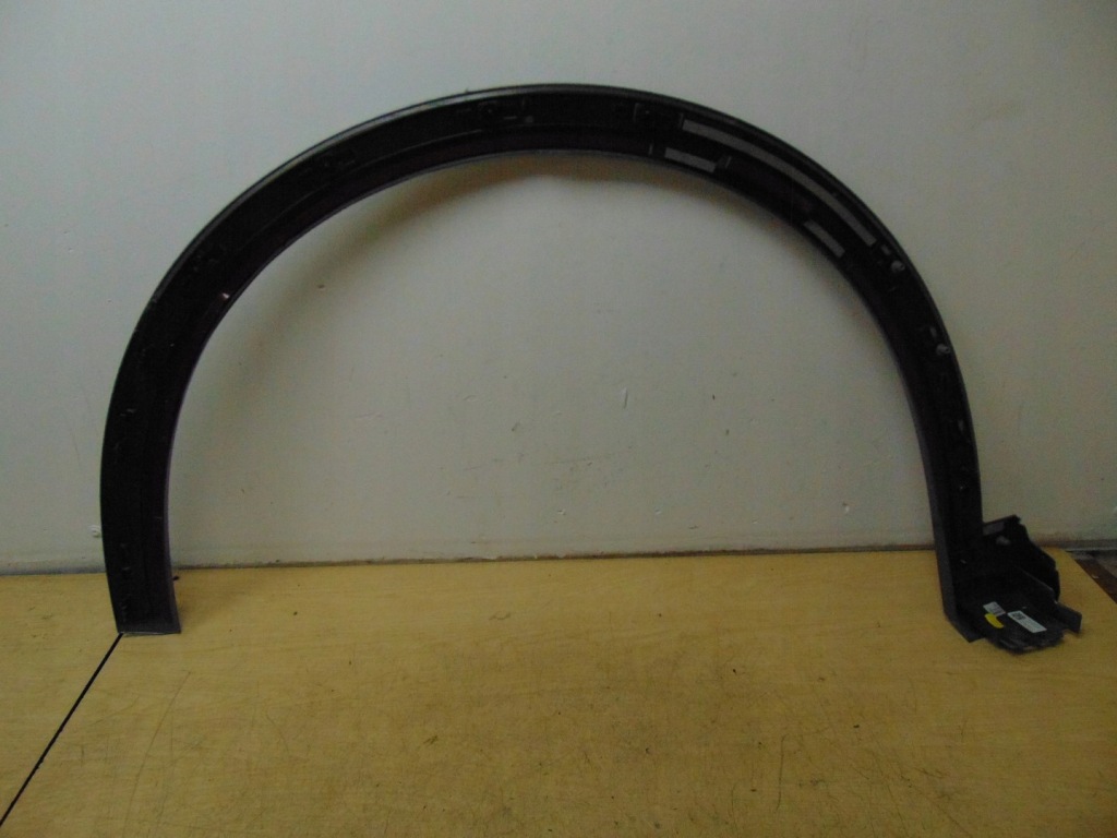 фото №11, Накладка крыла правая перед audi e-tron 4ke