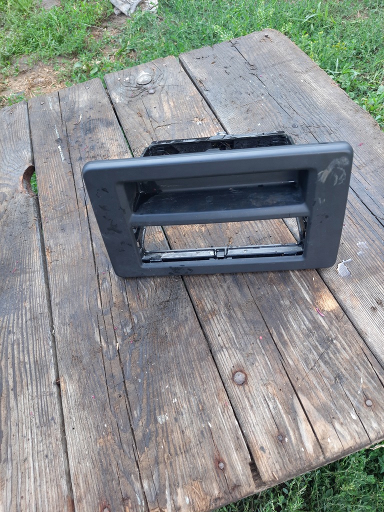 фото №1, Renault express 2021- рамка радио 382602442r