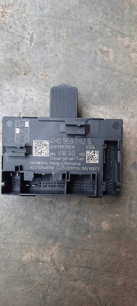 фото №1, Porsche audi модуль двері 4h0959792s