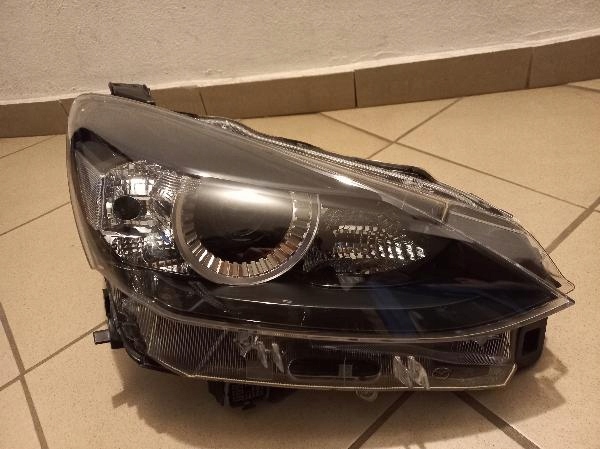 фото №3, Mazda ii 2 led лампа передня перед права