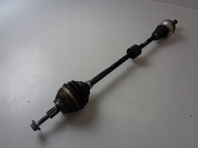 Купить Приводной вал правый  перед audi q3 2 83a 1.5 tfsi sportback 2022 r