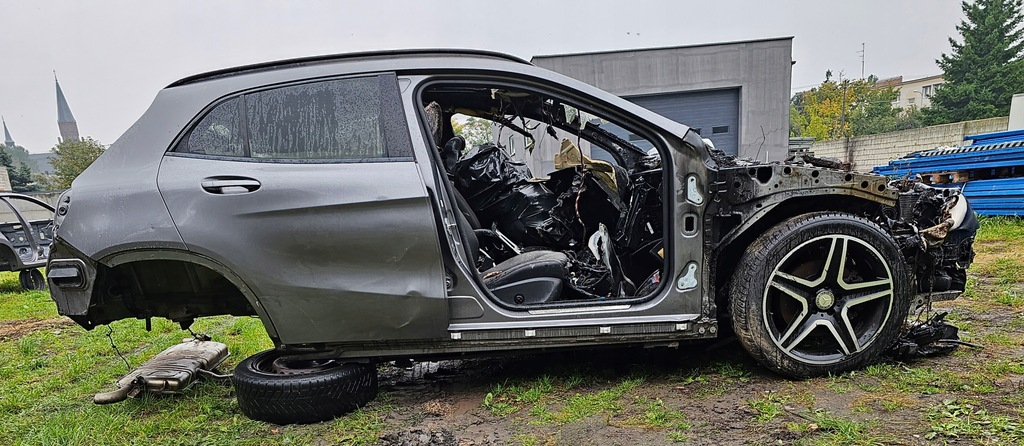 фото №5, Mercedes gla w156 x156 чверть поріг правий задня права задня 787