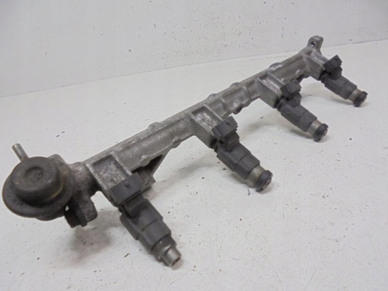 фото №1, Space star форсунки cdh166 1,3 kpl