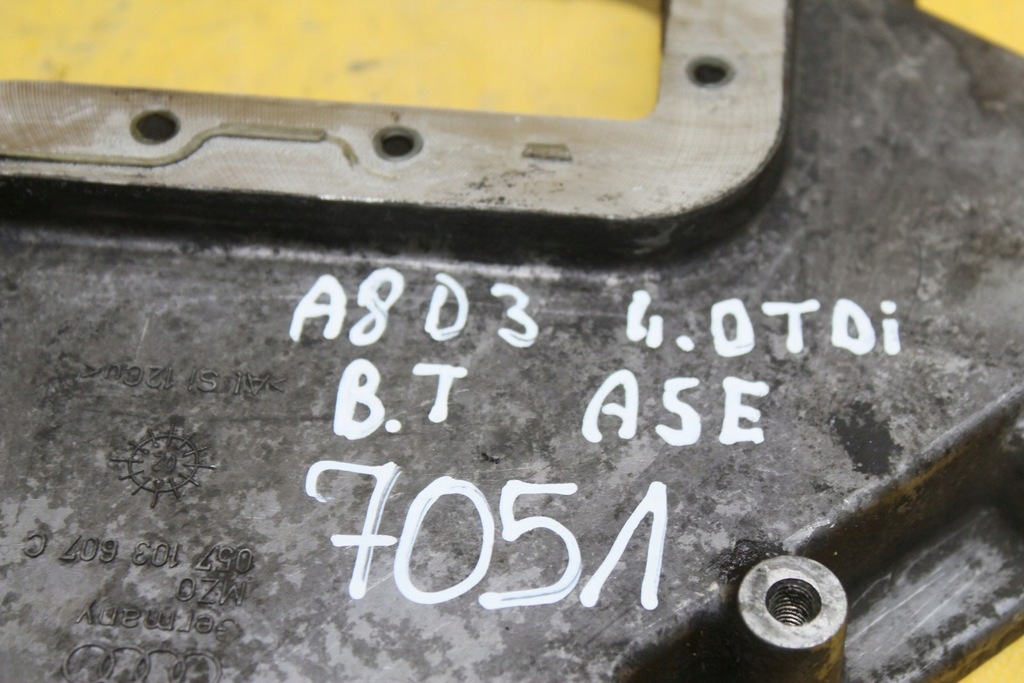 фото №7, Audi оригинальный номер 057103607c поддон масляная