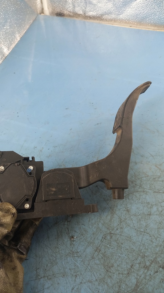 фото №4, Потенциометр газа skoda fabia combi 05r 1.2b