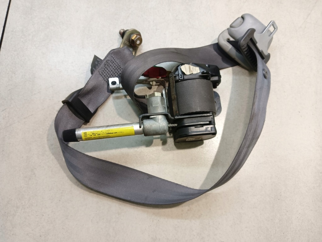 фото №2, Pas безпеки правий перед space star 1.3