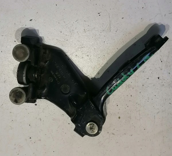 фото №1, Vw caddy - петля ролик дверь раздвижных задняя левая 2k0843335a