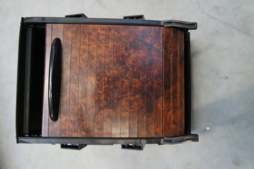 фото №7, Mercedes cls c219 drewno dekor комплект