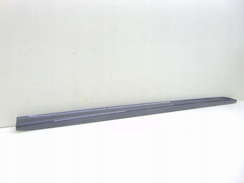 фото №1, Bmw f44 молдинг поріг права 51778075468