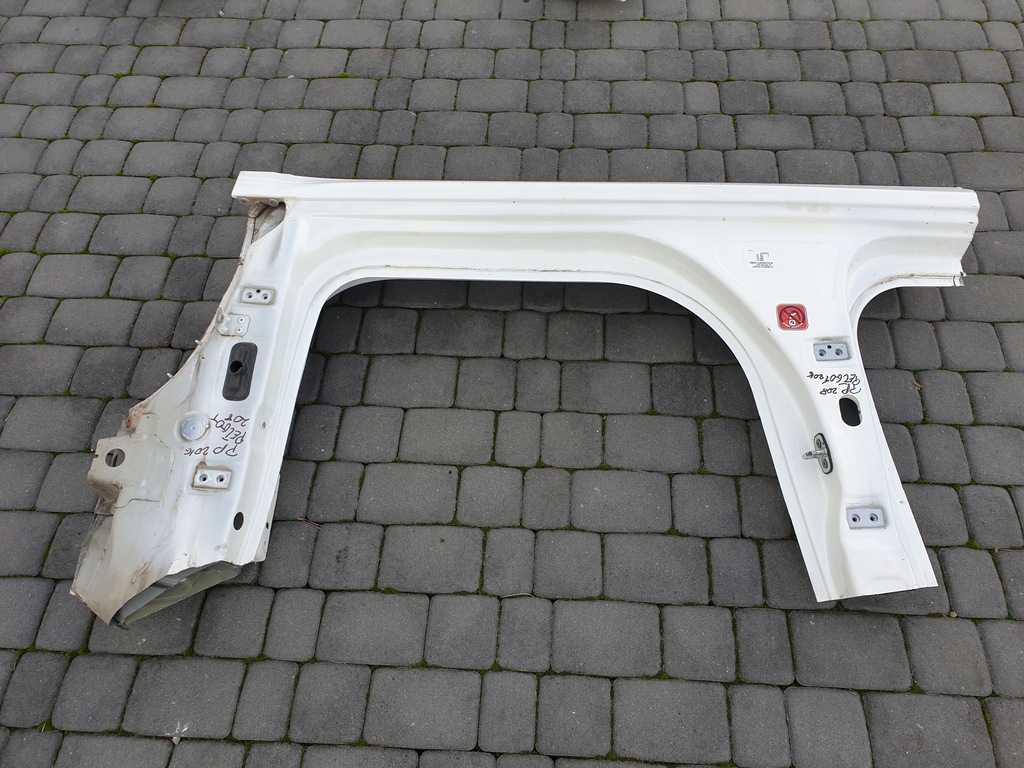 фото №4, Блок двигателя порог четверть peugeot 208 2014-