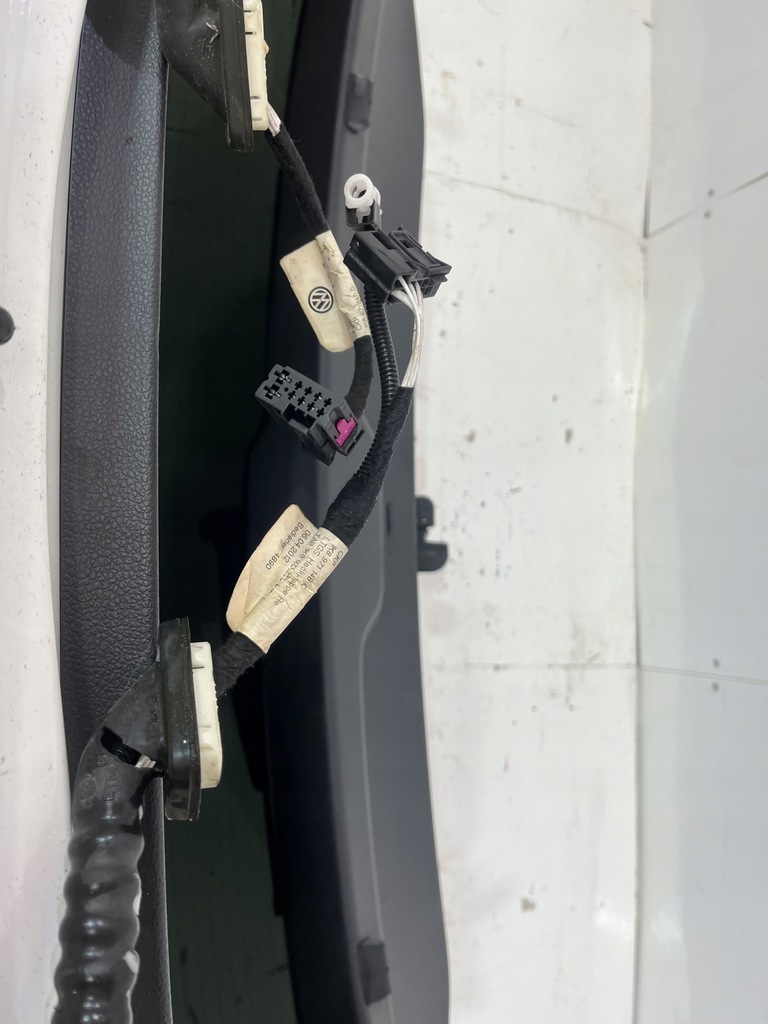 фото №5, Крышка багажника багажника vw scirocco 2010r lb9a комплектная