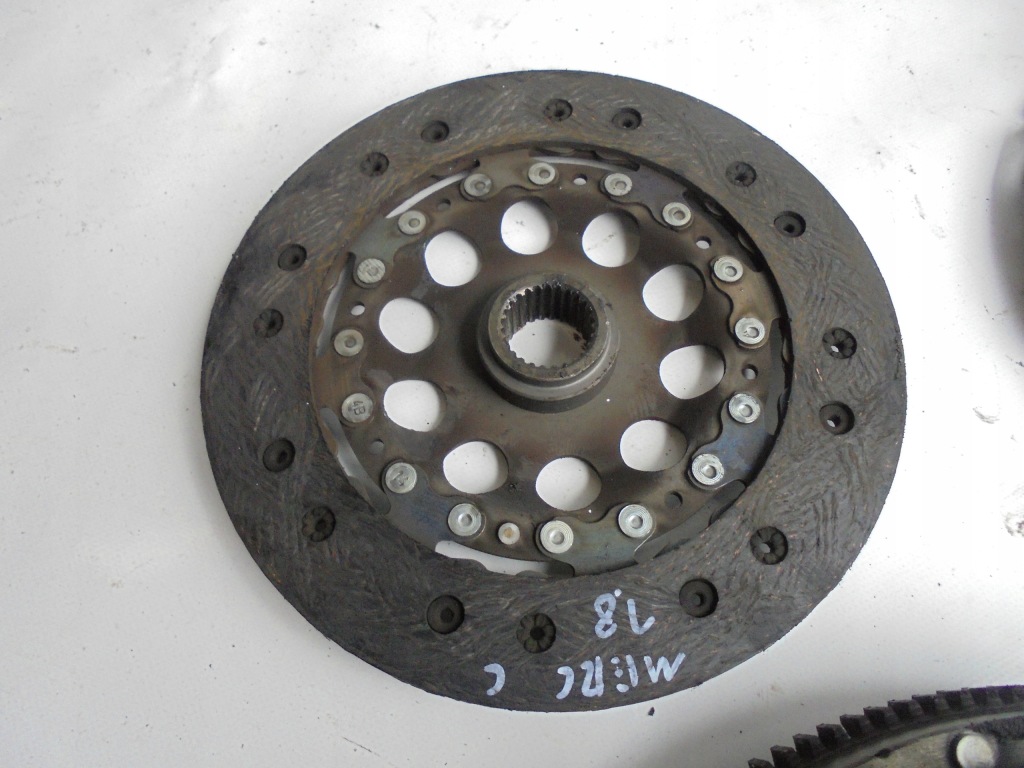 фото №1, Зчеплення диск притиск mercedes w124 w202 1.8 2.0