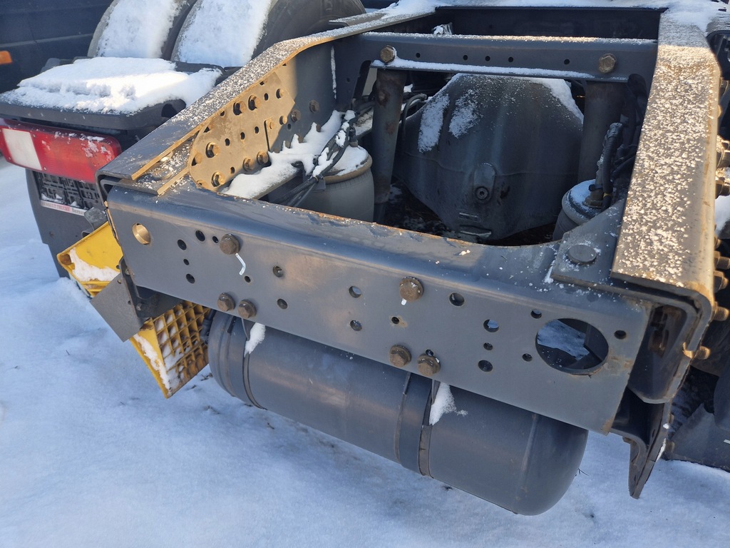 фото №2, Балка поперечина рамы задняя renault premium dxi magnum dxi