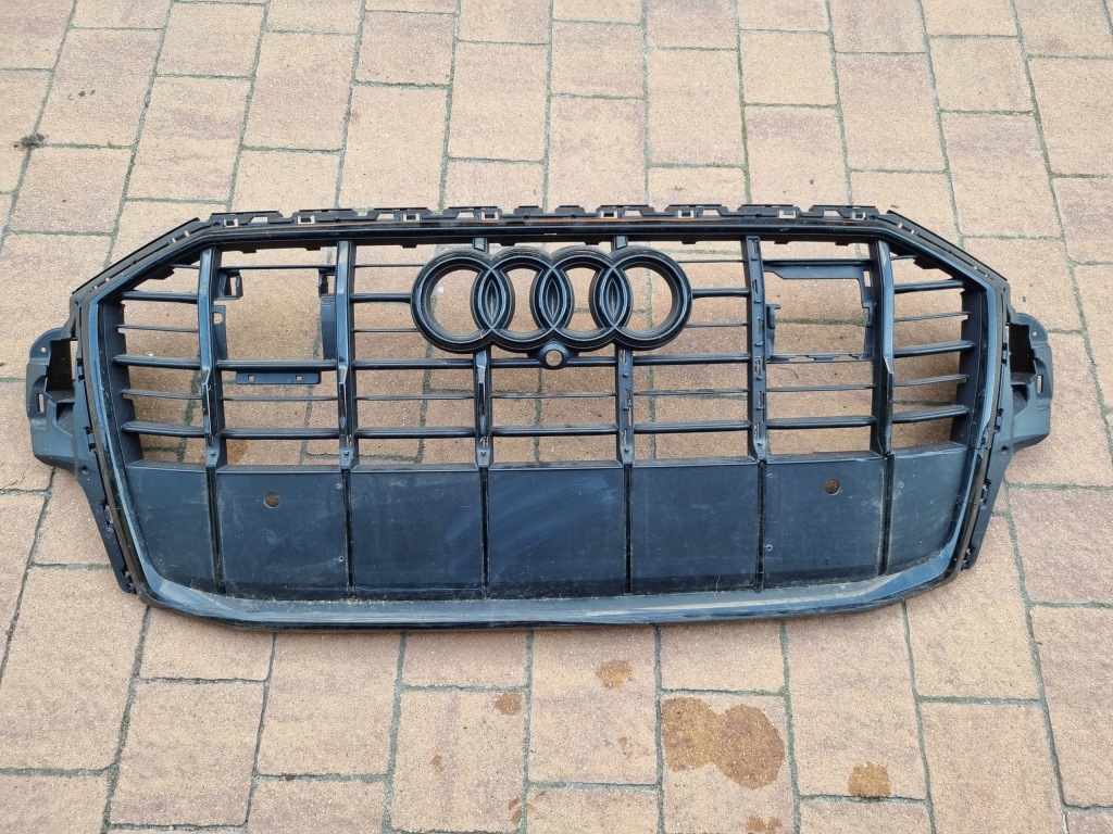 фото №1, Audi q7 lift решётка радиатора решётка радиатора оригинал 4m0853651aj