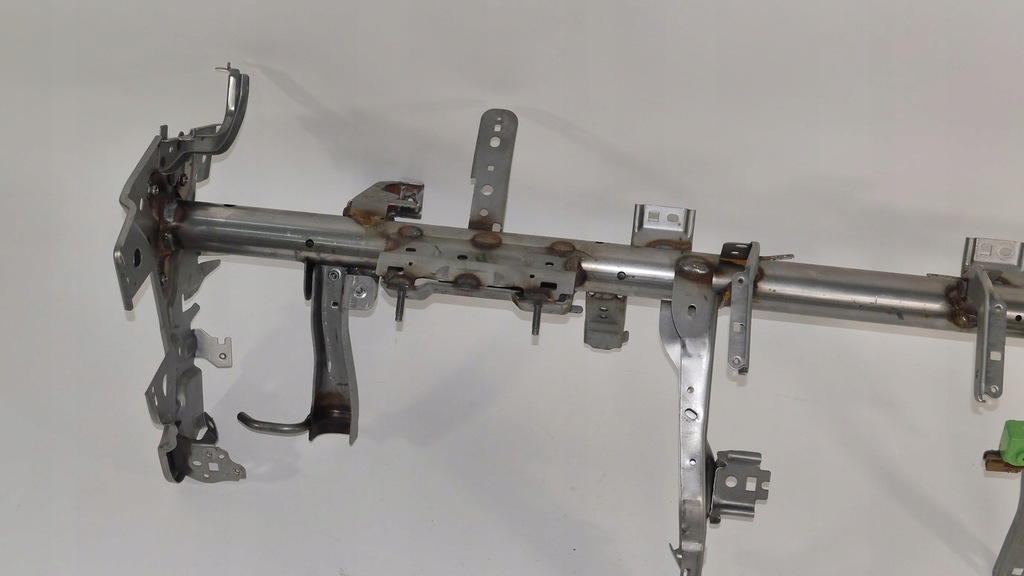 фото №4, Каркас труба балка консоли nissan leaf i ze0 678705sh0a