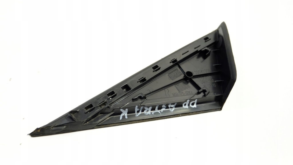 Купить Opel astra k треугольник заглушка крыла правый перед 39041996