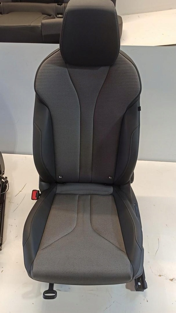 фото №4, Skoda enyaq сидіння заднє сидіння