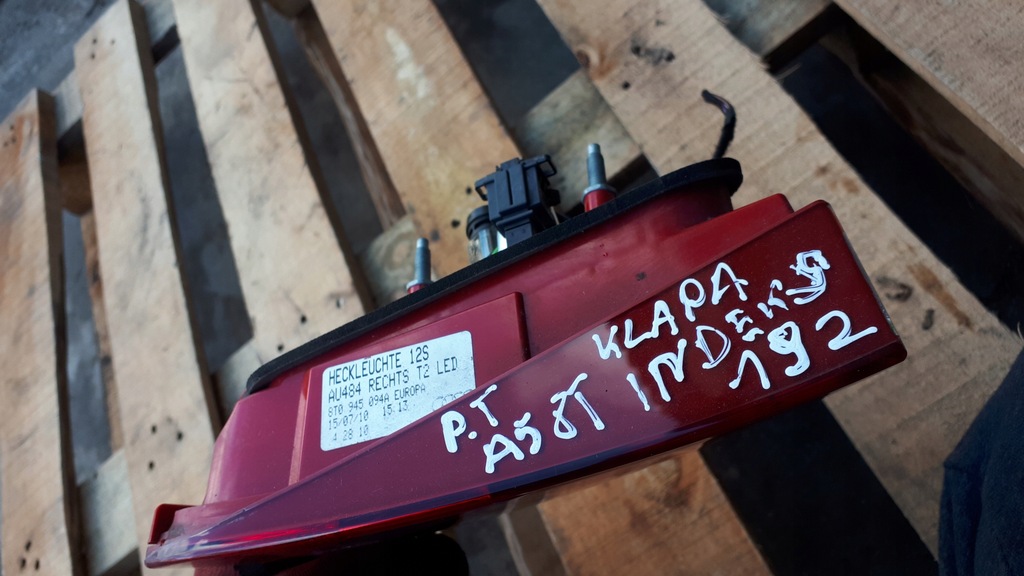 фото №6, A5 8t лампа led права задня w кришка 8t0945094a