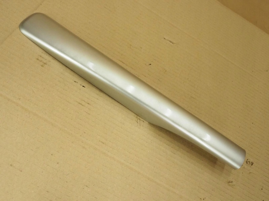 фото №7, Захист заглушка рейлінг правий перед peugeot 307 sw kombi ezrc