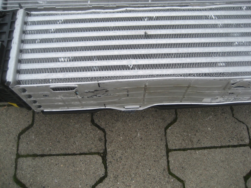 Bmw u06 x1 u11 u25 f65 f70 радиатор воды кондиционера воздуха в Украине