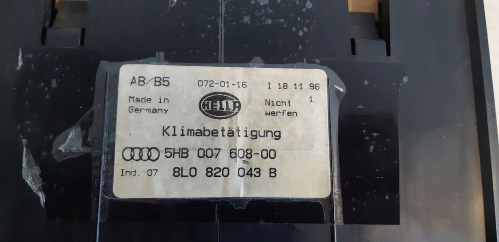 фото №13, Панель дисплей кондиціонера climatronic audi a3 a4 b5 a6 c4 8l0820043b