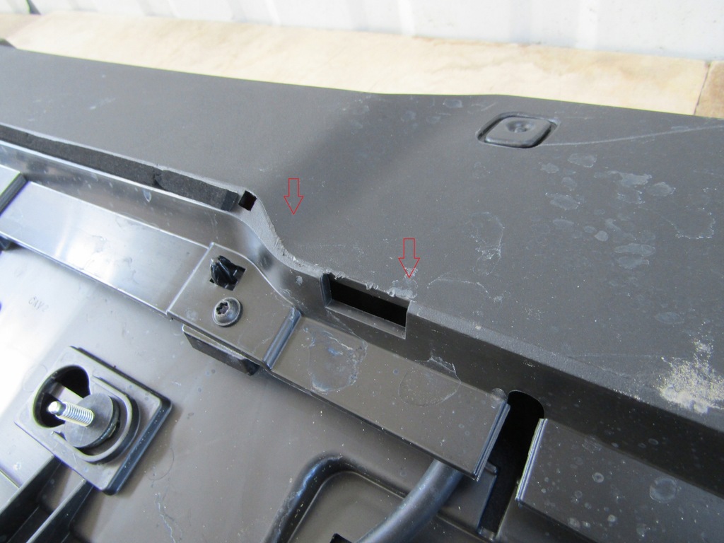 фото №5, Спойлер спойлер козирок кришки задня volvo xc40 17-