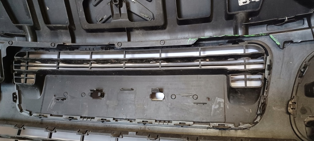 фото №12, Бампер перед citroen c3 picasso