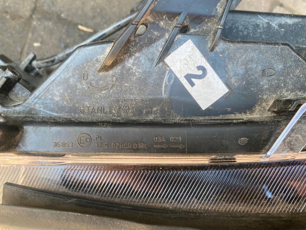 Бампер капот лампа радіатор suzuki across plug-in hybrid Недорого