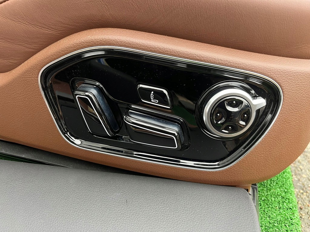 фото №8, Audi a8 4h4 d4 сиденья заднее сиденье массаж экраны вентилируемые подогрев